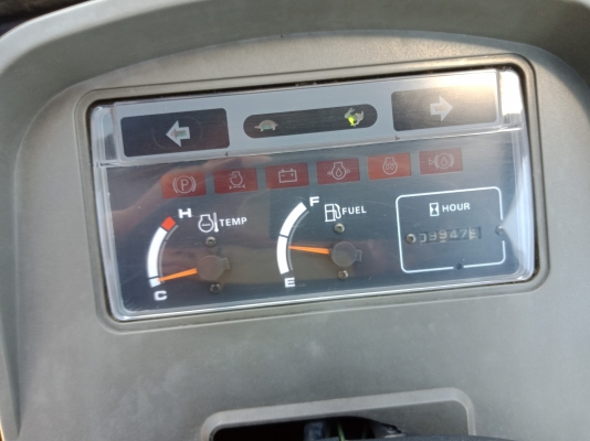 รถญี่ปุ่นเกรดA ขายถูก FURUKAWA FL302-3 ตัก 0.7คิว นำเข้าจากญี่ปุ่น โทร.090-986-2521 อ๊อบ