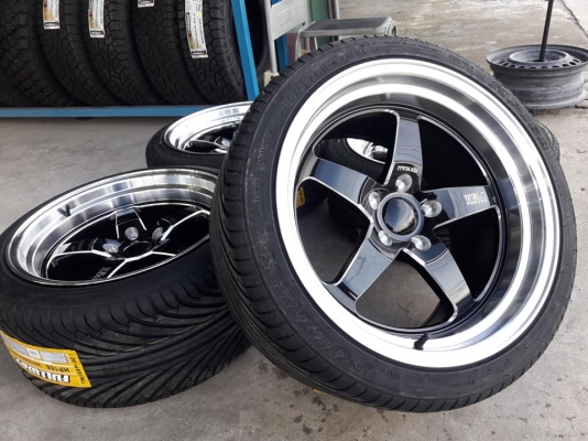 ขายล้อแม็กใหม่ weld 18"