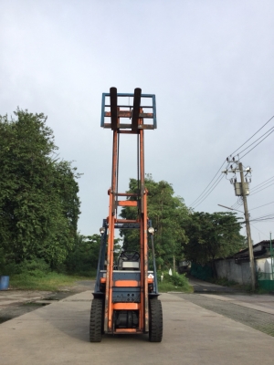 อาร์ ซี เอช  โฟรคลิฟท์  ขาย โตโยต้า รุ่น 5 เบนซิล 2.5 ตัน