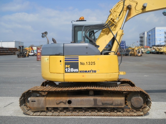 KOMATSU PC128US-2E1 ปี2004 6,000ชม. จากญี่ปุ่น ราคาดีๆครับ KOMATSU PC128US-2E1 ปี2004 6,000ชม. จากญี่ปุ่น ราคาดีๆครับ