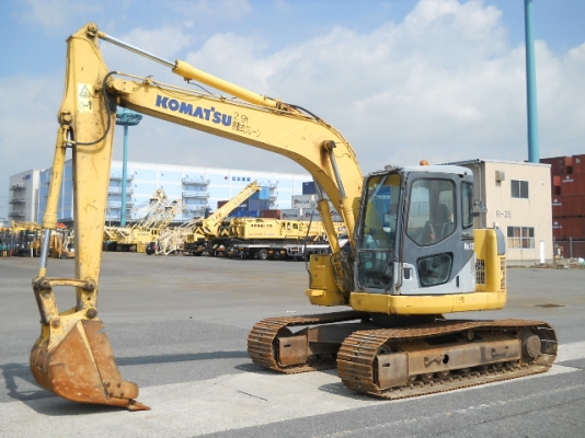 KOMATSU PC128US-2E1 ปี2004 6,000ชม. จากญี่ปุ่น ราคาดีๆครับ