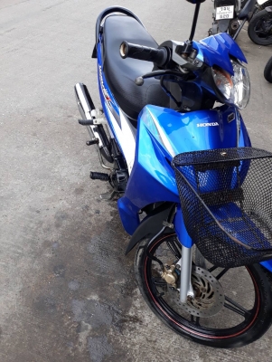 Honda wave110I ปี 55 เล่มโอน ภาษี 59 Honda wave110I ปี 55 เล่มโอน ภาษี 59