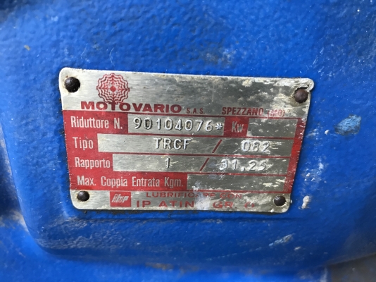 ขายหัวเกียร์ทดรอบ Motovario made in Italy อัตราทด 1:30 สภาพดีเดิมๆ หมุนนิ่ม พร้อมใช้งาน ขายหัวเกียร์ทดรอบ Motovario made in Italy อัตราทด 1:30 สภาพดีเดิมๆ หมุนนิ่ม พร้อมใช้งาน