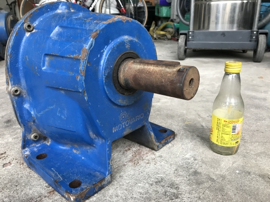 ขายหัวเกียร์ทดรอบ Motovario made in Italy อัตราทด 1:30 สภาพดีเดิมๆ หมุนนิ่ม พร้อมใช้งาน ขายหัวเกียร์ทดรอบ Motovario made in Italy อัตราทด 1:30 สภาพดีเดิมๆ หมุนนิ่ม พร้อมใช้งาน