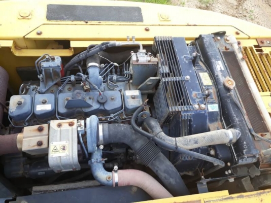 KOMATSU PC 200-7