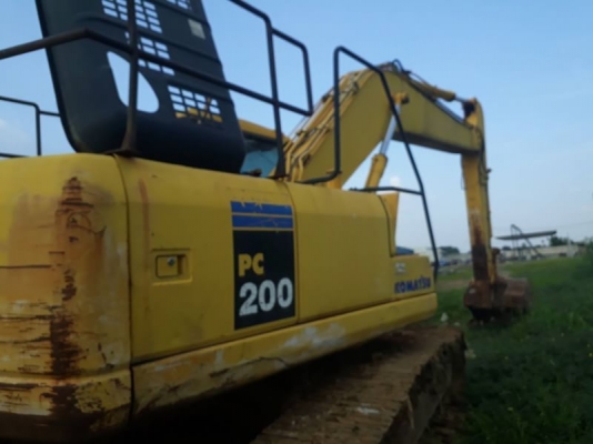 KOMATSU PC 200-7