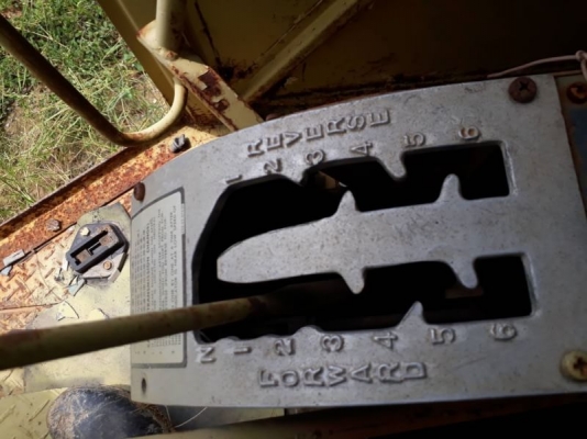 รถเกรดKOMATSU GD600R