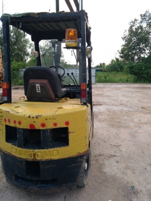 รถฟอร์คลิฟต์ SUMITOMO ยก 1.5 ตัน ยกสูง 3 เมตร ยางตัน 4 เส้น รถเก่านอกนำเข้า ยังไม่เคยใช้งานในไทย สภาพดีพร้อมใช้งาน มีเอกสารใบอินวอยซ์ มี VDO การทำงานให้ชม