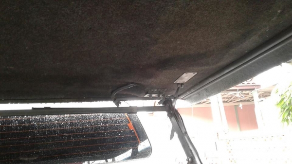 ขายฝาครอบกระบะหลัง Toyota Vigo 4 ประตู ปี 2005 สีบรอนซ์-ทอง รอยขีดข่วนบ้างนิดหน่อย ขายตามสภาพ)