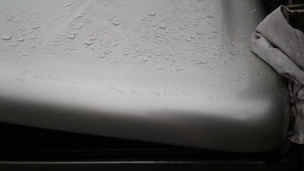 ขายฝาครอบกระบะหลัง Toyota Vigo 4 ประตู ปี 2005 สีบรอนซ์-ทอง รอยขีดข่วนบ้างนิดหน่อย ขายตามสภาพ)