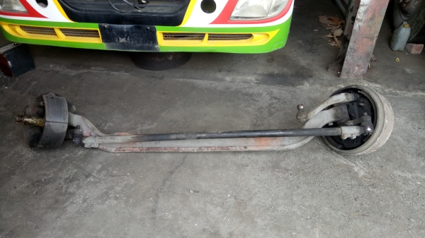 คานหน้า นิสสัน #35