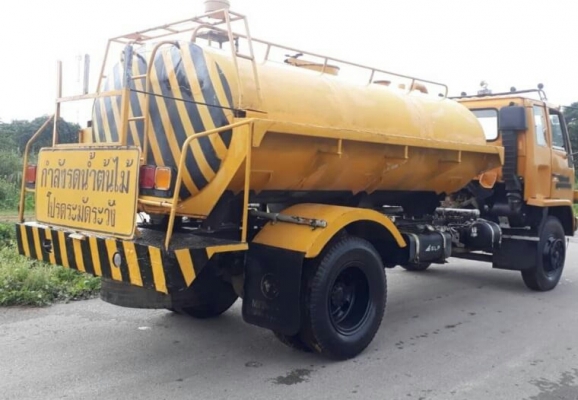 หกล้อ อิซูชุ ร็อค FTR11H165HP บรรทุกน้ำ 7,000ลิต อุปกรณ์,ครบ รถห้าง สภาพสวยหัวบางเดิมพายในครบ พร้อมใช้งาน ทะเบียน/โอน