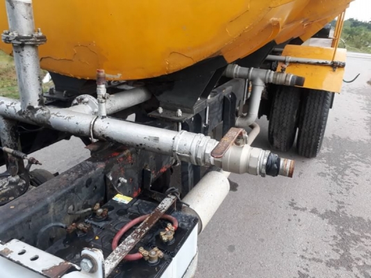 หกล้อ อิซูชุ ร็อค FTR11H165HP บรรทุกน้ำ 7,000ลิต อุปกรณ์,ครบ รถห้าง สภาพสวยหัวบางเดิมพายในครบ พร้อมใช้งาน ทะเบียน/โอน