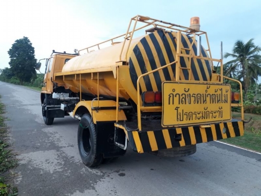 หกล้อ อิซูชุ ร็อค FTR11H165HP บรรทุกน้ำ 7,000ลิต อุปกรณ์,ครบ รถห้าง สภาพสวยหัวบางเดิมพายในครบ พร้อมใช้งาน ทะเบียน/โอน