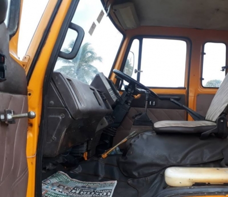 หกล้อ อิซูชุ ร็อค FTR11H165HP บรรทุกน้ำ 7,000ลิต อุปกรณ์,ครบ รถห้าง สภาพสวยหัวบางเดิมพายในครบ พร้อมใช้งาน ทะเบียน/โอน