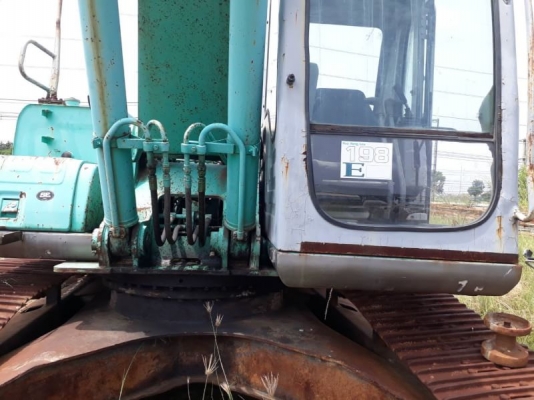 KOBELCO SK 210E