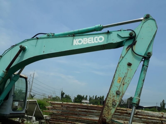 KOBELCO SK 210E