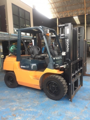 TOYOTA 7FD30(รถนอกนำเข้า)