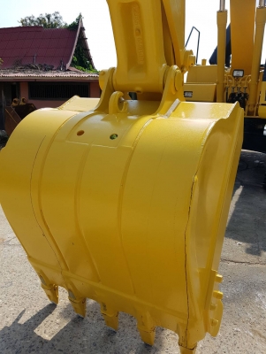 ขายด่วน!! Komatsu PC200-8MO สภาพนางฟ้า ค่ะ