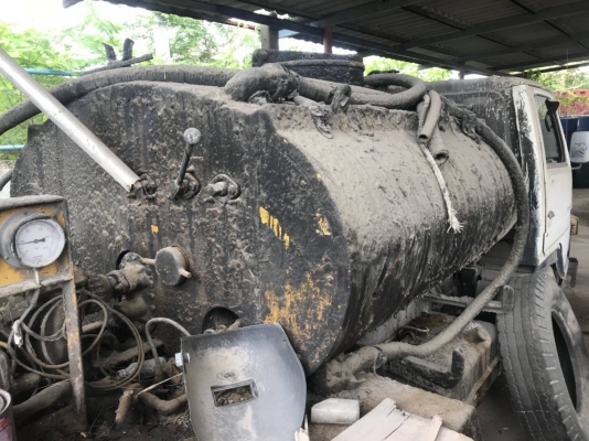 รถสเปร์ยางถัง3000ลิตร พร้อมใช้งาน รถISUZU 100แรง ไม่มีทะเบียน