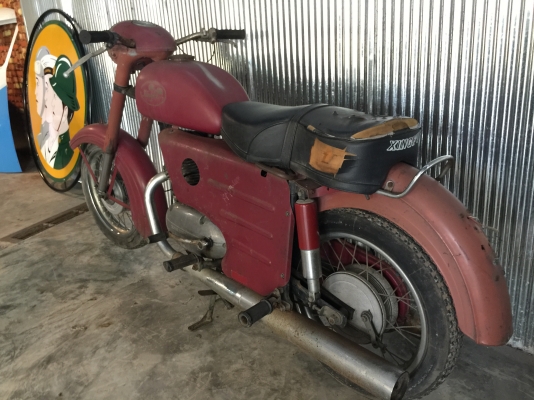 ขาย xing fu 250cc. เหมือน Jawa ขาย xing fu 250cc. เหมือน Jawa