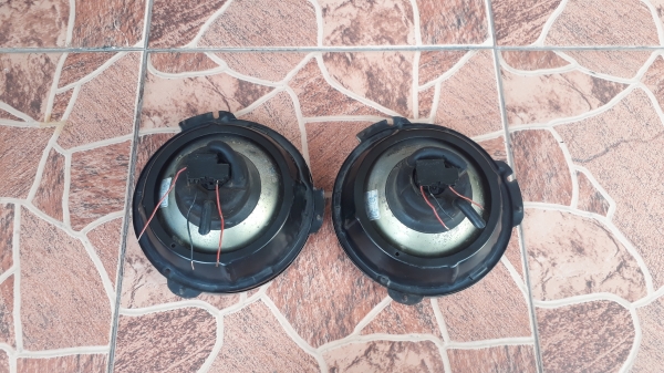 โคมไฟหน้าทรงกลม Koito H4 ขนาด7นิ้ว แท้จากญี่ปุ่น โคมไฟหน้าทรงกลม Koito H4 ขนาด7นิ้ว แท้จากญี่ปุ่น