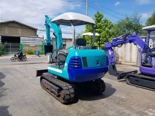 รถขุดเล็ก KUBOTA KO22 คอนโทรลน้ำมัน  รถนอกนำเข้าไม่เคยใช้งานในไทย ชม.การใช้งาน3,400 ชม. ราคา 295,000 บาท รถไวมาก ระบบดี เครื่ิองยนต์ดี เอวสวิงแน่น สนใจติดต่อ 081-8416818, 092-9938255 ติดต่อสอบถามได้ที่  กดไปที่ลิ้งค์้เพื่อสอบถาม Line: https://li