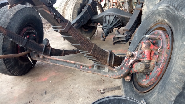 ขายเพลาท้าย คานหน้า แหนบครบชุด อีซูซุ ให้หมดเลย 095-6314517