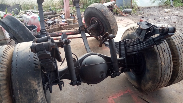 ขายเพลาท้าย คานหน้า แหนบครบชุด อีซูซุ ให้หมดเลย 095-6314517