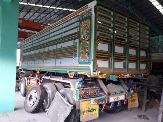 ขายลูกพ่วงมิเนียมสามเพลาแท้ ยาว 6.50 เมตร จดปี 60 สภาพป้ายแดงไม่ได้ใช้งานเลย ยางใหม่ มี 3 ลูก ทะเบียนพร้อม