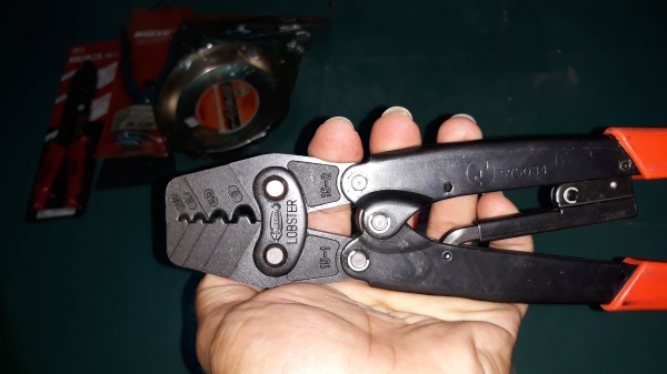 ขายคีมย้ำสายไฟตรากุ้งAK-15   LOBSTER MADE IN JAPAN. ใหม่เก่าเก็บ