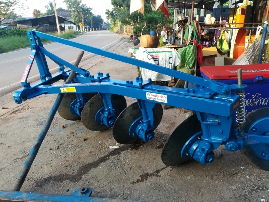 ขายผานสี่ซีเอ็มทีสภาพสวย ขายผานสี่ซีเอ็มทีสภาพสวย