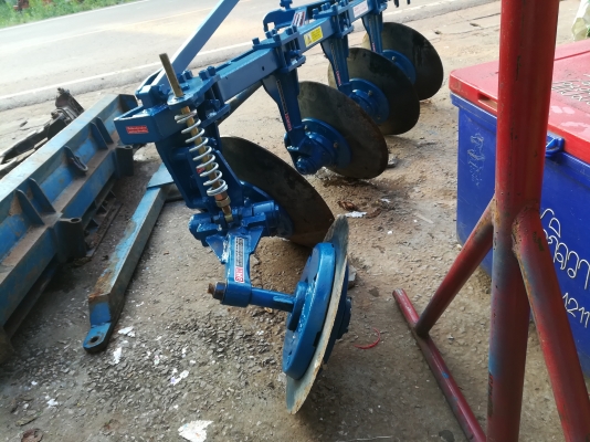 ขายผานสี่ซีเอ็มทีสภาพสวย ขายผานสี่ซีเอ็มทีสภาพสวย