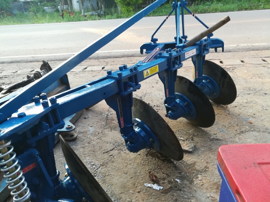 ขายผานสี่ซีเอ็มทีสภาพสวย ขายผานสี่ซีเอ็มทีสภาพสวย