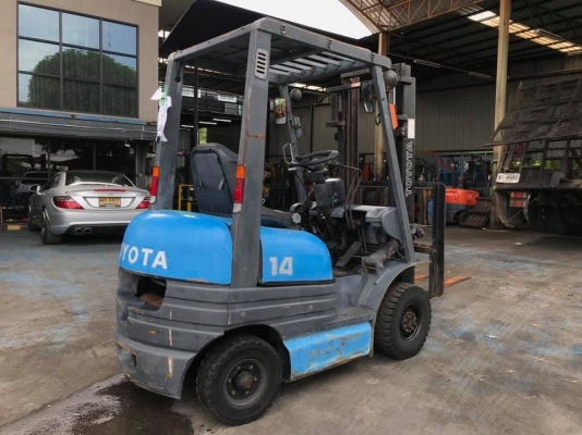 ขายค่ะ TOYOTA 6FD14 ขนาด 1.4 ตัน เสายกสูง 3 เมตร (รถนอกนำเข้าจากญี่ปุ่นแท้100\%) ขายค่ะ TOYOTA 6FD14 ขนาด 1.4 ตัน เสายกสูง 3 เมตร (รถนอกนำเข้าจากญี่ปุ่นแท้100\%)