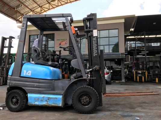 ขายค่ะ TOYOTA 6FD14 ขนาด 1.4 ตัน เสายกสูง 3 เมตร (รถนอกนำเข้าจากญี่ปุ่นแท้100\%) ขายค่ะ TOYOTA 6FD14 ขนาด 1.4 ตัน เสายกสูง 3 เมตร (รถนอกนำเข้าจากญี่ปุ่นแท้100\%)