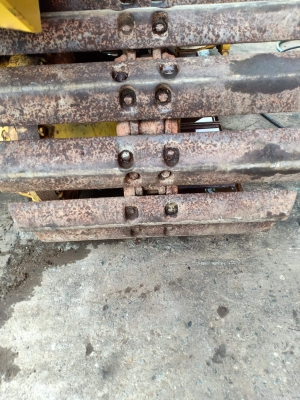 ขายจ้า..KOMATSU D20PL-7E  เก่านอกแท้  สภาพสวยมากไป  ใช้งานมา 3,xxxชั่วโมง  พร้อมใช้  โทร 089-3818694  จ๊อย