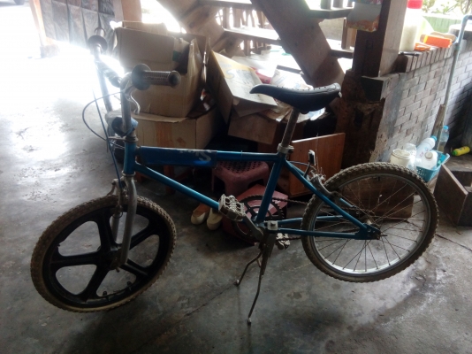 ฺB M X เก่าเก็บ