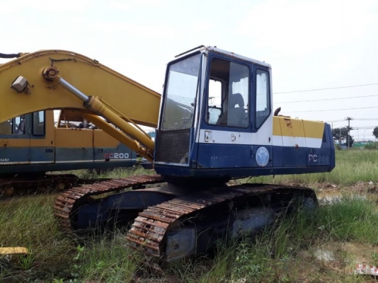 KOMATSU PC 200-5