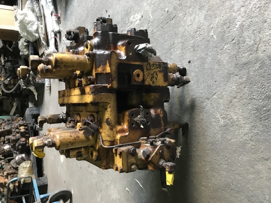 ขาย Control PC200-5