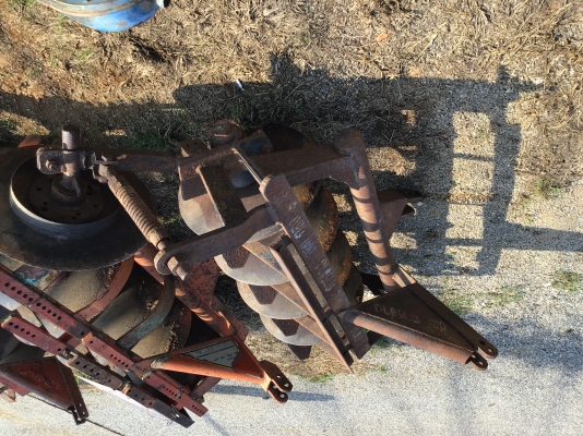 ขายผานพรวน4กับ5 พวงละ 7,500 บาท ใช้งานได้เลย