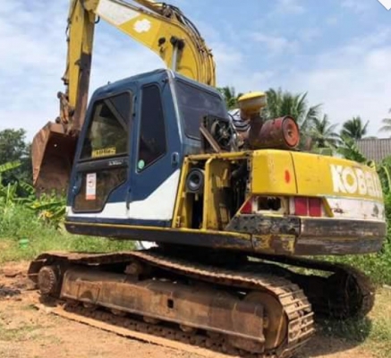 KOBELCO MARK 3 SK 120 รถพร้อมใช้งาน เอกสารเล่มทะเบียนครบพร้อม เครื่องเดิมๆปั๊มเดิมแรงดีไม่โหลด ช่วงล่างดีประมาณ 60\% พร้อมใช้งาน ราคาต่อรองได้ครับ