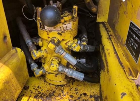 KOBELCO MARK 3 SK 120 รถพร้อมใช้งาน เอกสารเล่มทะเบียนครบพร้อม เครื่องเดิมๆปั๊มเดิมแรงดีไม่โหลด ช่วงล่างดีประมาณ 60\% พร้อมใช้งาน ราคาต่อรองได้ครับ