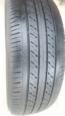 ขายยาง\% 215/65/16 ปี 0517 DUNLOP LT37 4 เส้น ขายยาง\% 215/65/16 ปี 0517 DUNLOP LT37 4 เส้น