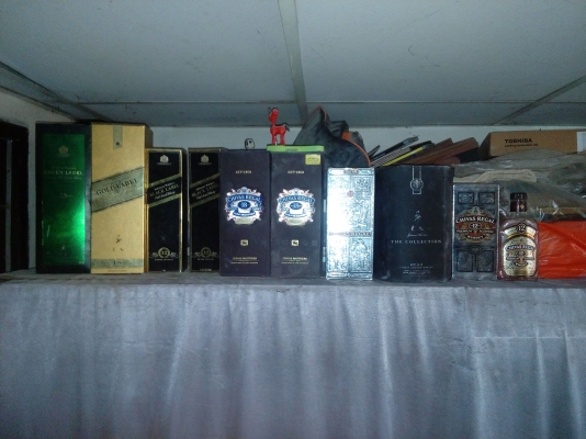 กล่องเหล้า เปล่า