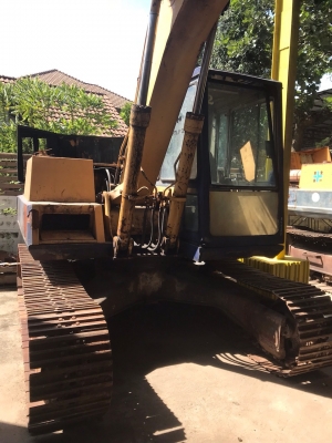 Komatsu PC120-3 รถสภาพสวย เครื่องปั๊มดี บอดี้สีไม่สวย แต่ไม่ผุ สนใจติดต่อ0813553478 คุณโย Komatsu PC120-3 รถสภาพสวย เครื่องปั๊มดี บอดี้สีไม่สวย แต่ไม่ผุ สนใจติดต่อ0813553478 คุณโย