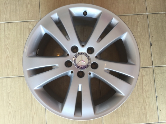 ขายล้อ Benz ถอดเก็บตั้งแต่ป้ายแดง