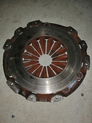 ครัชไทรทันหวีสองชั้น ผ้าผสม 10 นิ้ว ป.มนตรี ครัชไทรทันหวีสองชั้น ผ้าผสม 10 นิ้ว ป.มนตรี