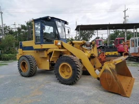 KOMATSU WA200-1 นำเข้าจากญี่ปุ่น โทร.090-986-2521 อ๊อบ