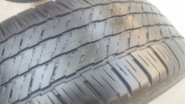 ขายยาง\% 265/60/18 ปี 17 BRIDGESTONE HT684 4 เส้น ขายยาง\% 265/60/18 ปี 17 BRIDGESTONE HT684 4 เส้น